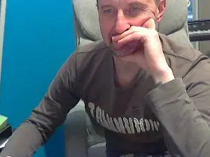 Cam4 Live Sex of chbiomale