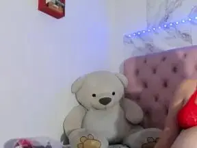 Cam4 Live Sex of mia_thomsons