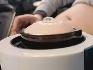 Cam4 Free Live Porn of xxxroyroyxxx