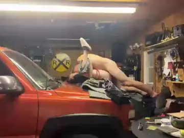 Cam4 Live Porn of StudlyHardwood