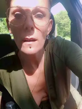 Cam4 Adult Webcam of missfreya_bzh