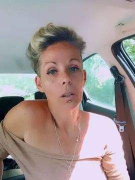 Cam4 Free Live Porn of missfreya_bzh