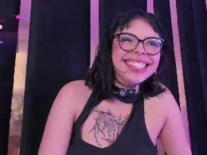 Cam4 Adult Video Chat of Nyveth