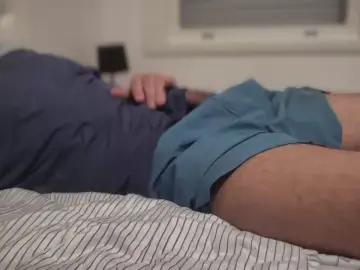 Cam4 Live Sex of ivanlcorreia