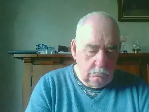 Cam4 Live Sex of slet69jbottom2