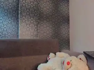 Cam4 Free Porn Cam of Alyssa_Petite