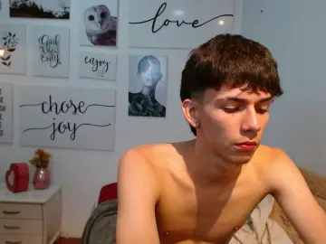 Cam4 Live Sex of AmethystShadow