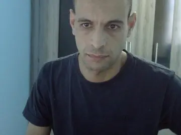 Cam4 Sex Cam of Ronnishotx