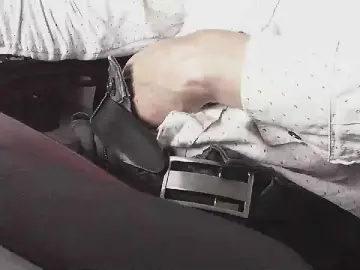 Cam4 Free Live Porn of mizkyxes1