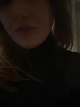 Cam4 Adult Video Chat of marinechaudasse