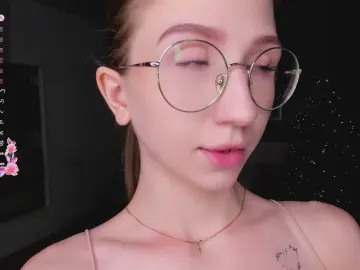 Cam4 Watch Live Sex Cams of AnnisBride