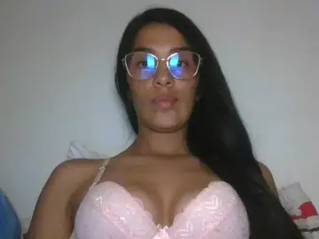 Cam4 Sex Cam of JuanaBrunette7