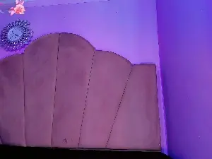 Cam4 Live Sex Cam of ValeriaAguilar