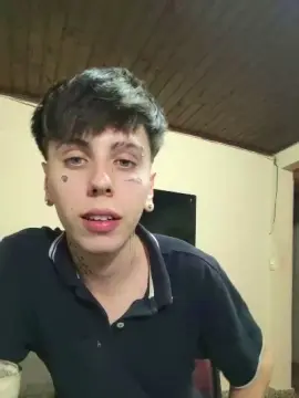 Cam4 Free Live Porn of sableye22