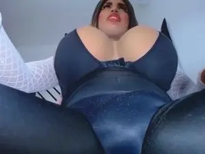 Cam4 Free Live Porn of valentina_BBC