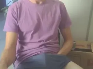 Cam4 Free Live Porn of willyhot_hot