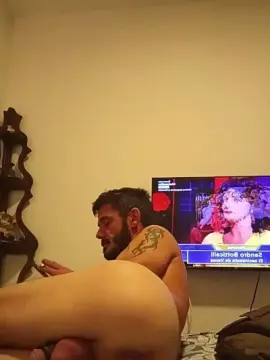 Cam4 Watch Live Sex Cams of Hugo1387l