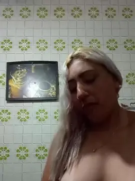 Cam4 Watch Live Sex Cams of Manumelissa