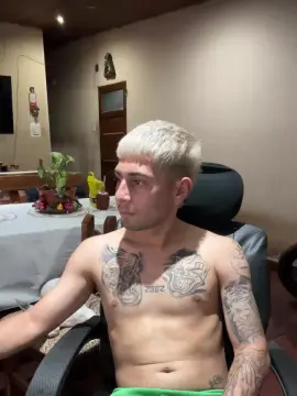 Cam4 Live Porn of demoniioojoaqu3