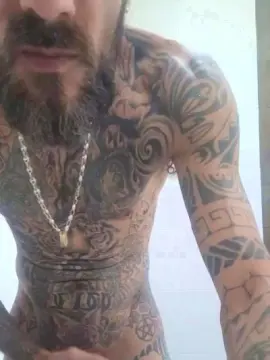 Cam4 Live Sex of Enelche