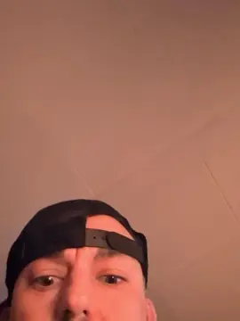 Cam4 Sex Cam of hungitalian44