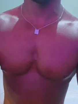 Cam4 Live Porn of EnzoNovinho