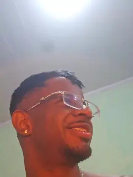 Cam4 Live Sex Cam of EnzoNovinho