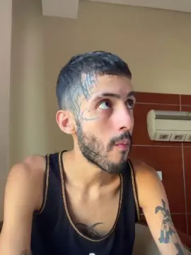 Cam4 Sex Chat of Lucalucifer666