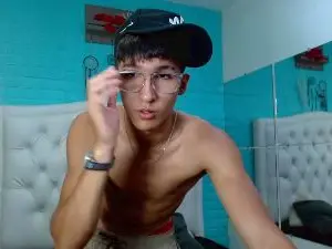 Cam4 Private Sex Chat of jeremy_job