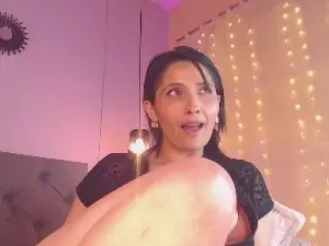 Cam4 Private Sex Chat of Emily_leinner