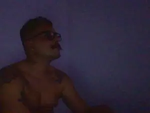 Cam4 Live Sex Cam of Jeffhubard