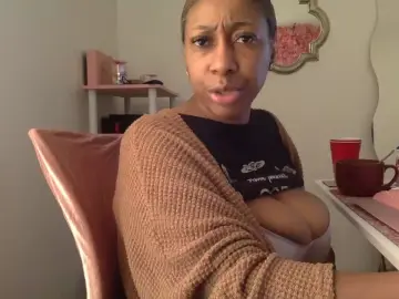 Cam4 Adult Webcam of Madam_Glam