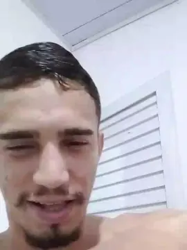 Cam4 Private Sex Chat of victor62Go