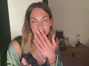 Cam4 Nude Webcam of Sophiaat40