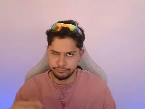 Cam4 Live Sex Cam of dom_santiago31