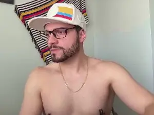 Cam4 Live Sex of pinedagomez