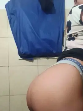 Cam4 Live Sex of Burbuja2001