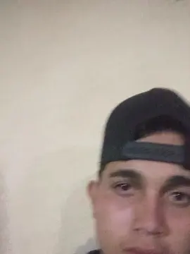 Cam4 Live Sex of athletic_pig