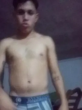 Cam4 Live Sex of athletic_pig