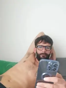Cam4 Adult Video Chat of Mario84Luci