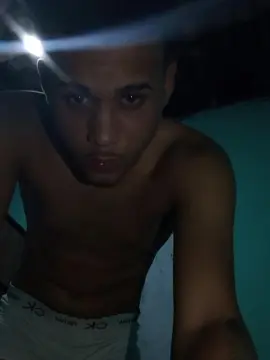 Cam4 Free Live Porn of novin008