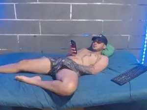Cam4 Adult Webcam of xxxxHotxoxo