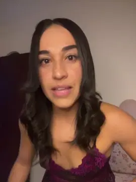 Cam4 Free Live Porn of Cleolimahot3