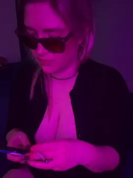 Cam4 Live Sex of granlady7