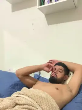 Cam4 Live Sex of mineirinho3020