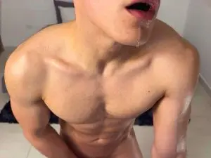 Cam4 Live Sex Cam of Maxxi_Lancaster