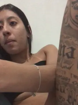 Cam4 Sex Chat of santosz83