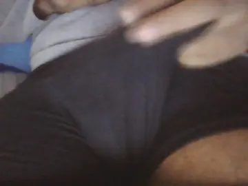 Cam4 Live Porn of Chaudouf