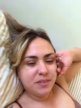 Cam4 Free Live Porn of susixxx4u