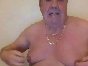 Cam4 Watch Live Sex Cams of bustymanhothot